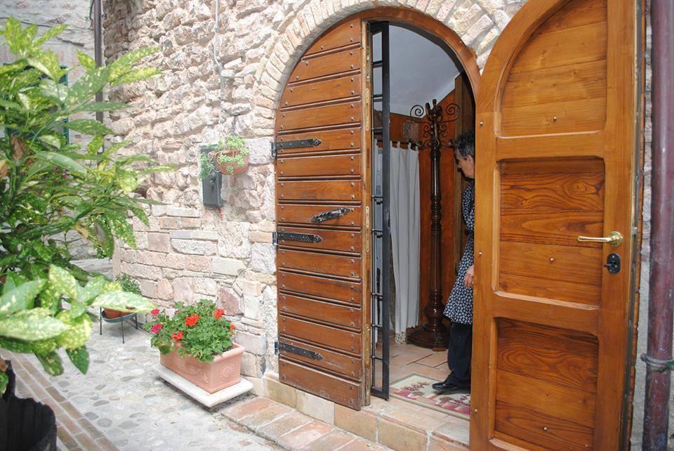 Appartamento Eremo di Santo Apollinare Messenano Esterno foto